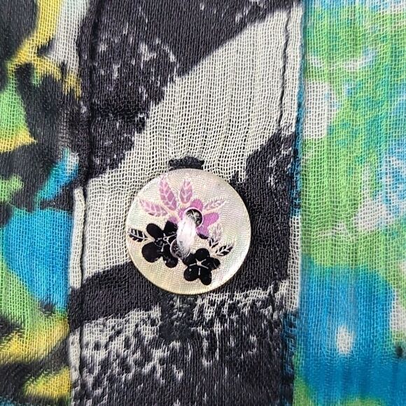 American Rag Mixed Animal Print Sheer Chiffon Pleated Top XS Sleeveless Blouse - Picture 2 of 12